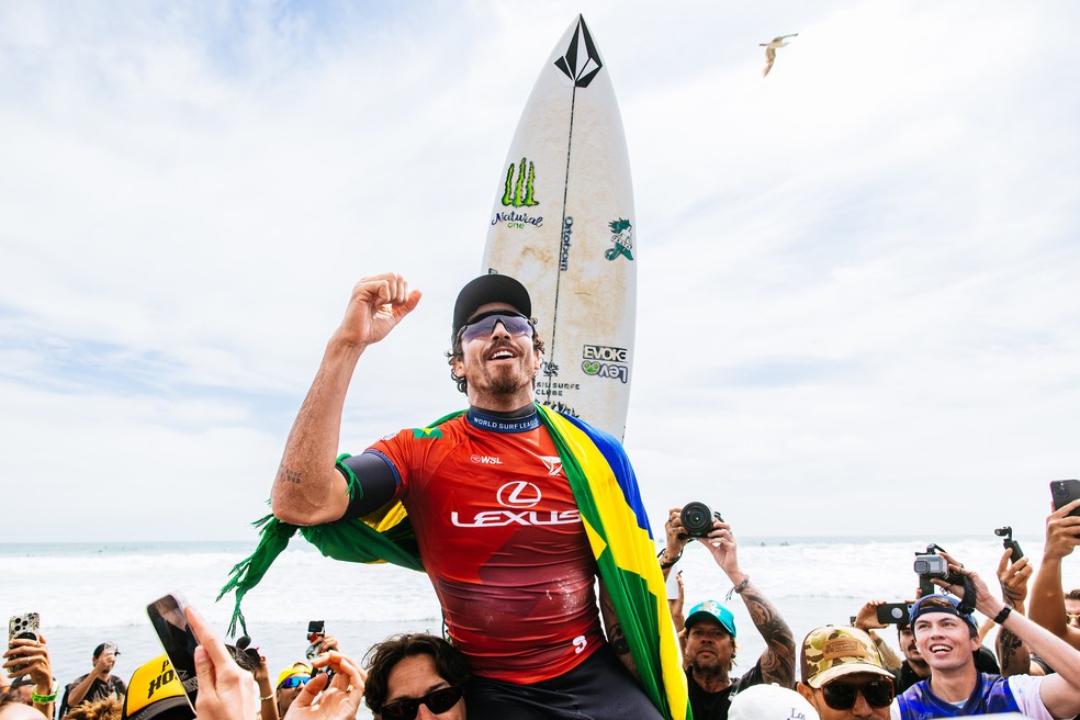 Yago Dora é campeão em Trestles — Foto: Pat Nolan/World Surf League